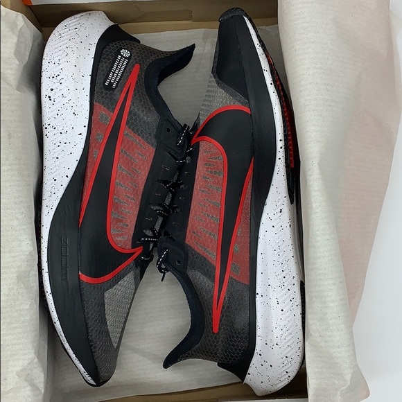 NIKE ZOOM GRAVITY black/university red-white - Picture 3 of 16